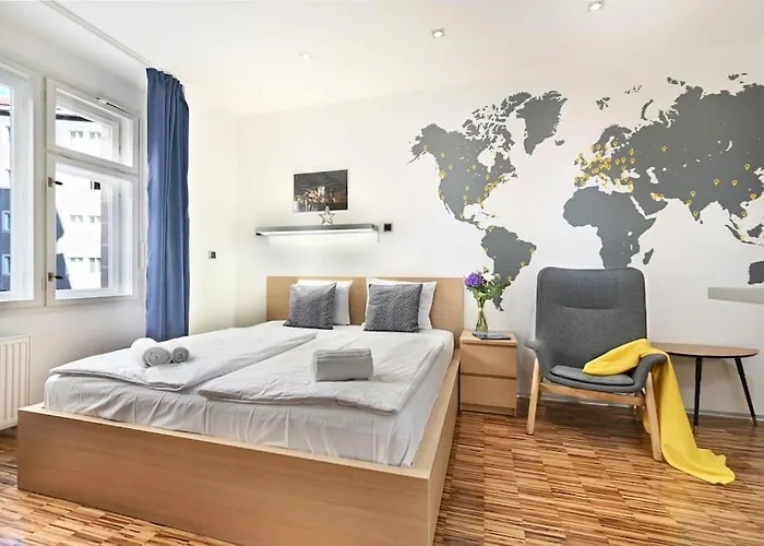 Smart & Luxury Old Town Apartment